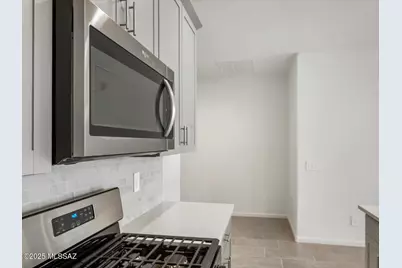 6913 W Indian Clover Way, Tucson, AZ 85757 - Photo 19