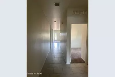 10279 Palo Rojo Way, Marana, AZ 85653 - Photo 9