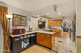 10680 E Camino Tesote Pl, Tucson, AZ 85749 - Photo 17