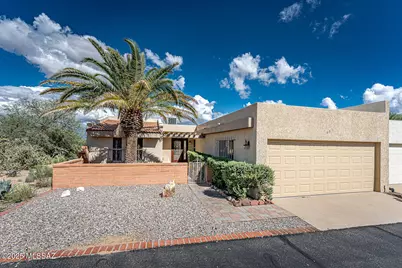 663 S Los Topacios, Green Valley, AZ 85614 - Photo 1