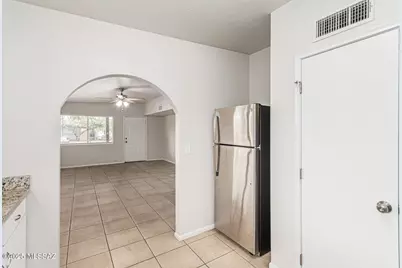 2037 E 18th Street, Tucson, AZ 85719 - Photo 13