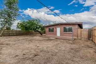 2037 E 18th St, Tucson, AZ 85719 - Photo 27