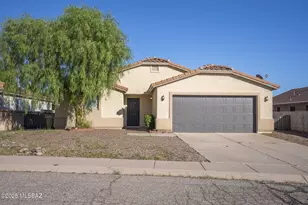 405 Camino Dona Cydney, Nogales, AZ 85621 - Photo 1
