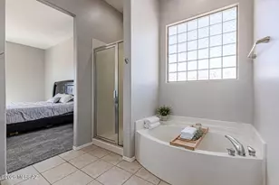 12921 N Cenozoic Dr, Marana, AZ 85658 - Photo 21