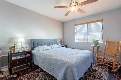 933 E Mesquite Drive, Tucson, AZ 85719 - Photo 15
