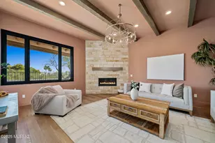 7370 N Catalina Ridge Dr, Tucson, AZ 85718 - Photo 9