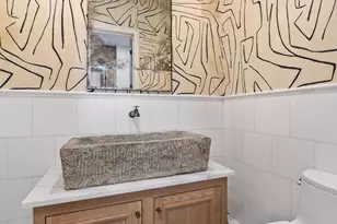 7370 N Catalina Ridge Dr, Tucson, AZ 85718 - Photo 11