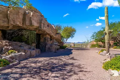 7351 N Secret Canyon Drive #48, Tucson, AZ 85718 - Photo 19