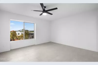 1960 N Placita Claveles, Tucson, AZ 85745 - Photo 21