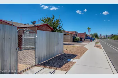 1330 E Broadway Boulevard, Tucson, AZ 85719 - Photo 39