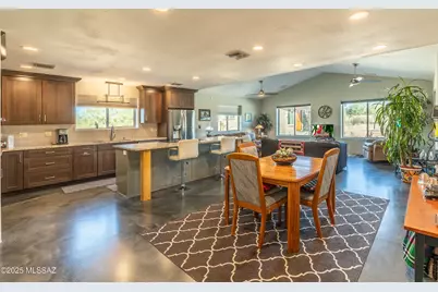 5302 N Sanders Road, Tucson, AZ 85743 - Photo 1