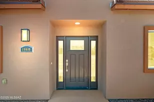 1960 S San Vincent Dr, Green Valley, AZ 85614 - Photo 5