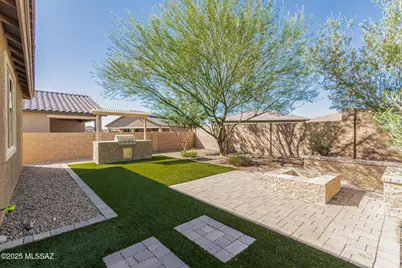 6485 E Via Jardin Verde, Tucson, AZ 85756 - Photo 31
