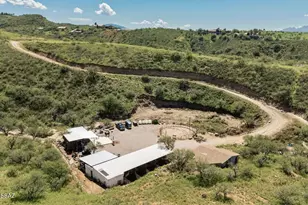 3197 N Edith Pl, Nogales, AZ 85621 - Photo 7