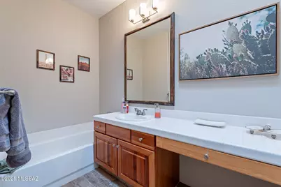 10644 N Laughing Coyote Way, Oro Valley, AZ 85737 - Photo 17
