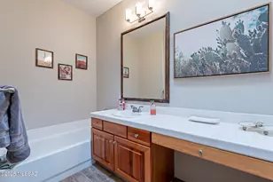 10644 N Laughing Coyote Way, Oro Valley, AZ 85737 - Photo 17