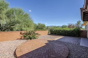 260 N Calle Del Lago, Green Valley, AZ 85614 - Photo 3