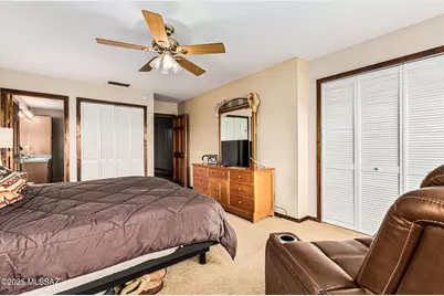15850 N Razorback Ridge Trail, Tucson, AZ 85739 - Photo 25