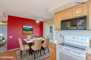 939 S Las Lomas Cir, Green Valley, AZ 85614 - Photo 17