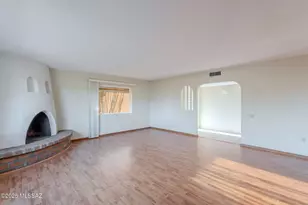 939 S Las Lomas Cir, Green Valley, AZ 85614 - Photo 7