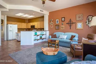 14230 N Lobelia Way, Oro Valley, AZ 85755 - Photo 13