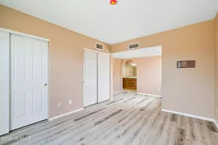 2457 N Ironwood Ridge Dr, Tucson, AZ 85745 - Photo 35