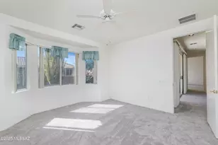 7653 W Starry Night Ln, Tucson, AZ 85743 - Photo 17