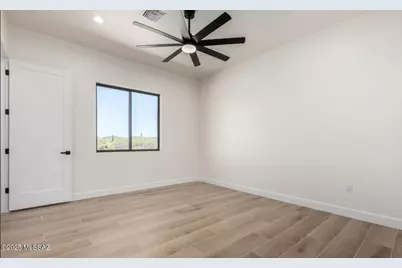 3901 W Ironwood Hill Drive, Tucson, AZ 85745 - Photo 17