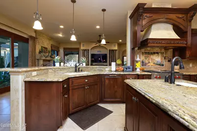 12318 E Summer Trail, Tucson, AZ 85749 - Photo 17