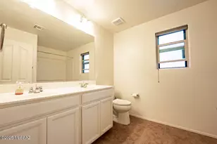 10242 E Placita De Dos Pesos, Tucson, AZ 85730 - Photo 13