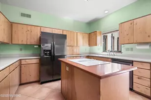 10041 E Rayann Pl, Tucson, AZ 85749 - Photo 25