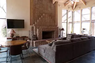 6655 N Canyon Crest Dr, Tucson, AZ 85750 - Photo 17