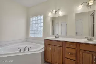 742 Via Vanilla, Rio Rico, AZ 85648 - Photo 17