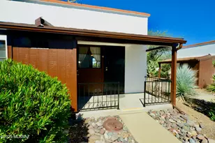 401 W Esperanza Blvd, Green Valley, AZ 85614 - Photo 19