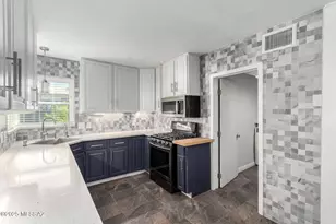 225 W 1st St, Tucson, AZ 85705 - Photo 19