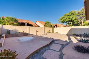 231 E Highcourte Ln, Oro Valley, AZ 85737 - Photo 25