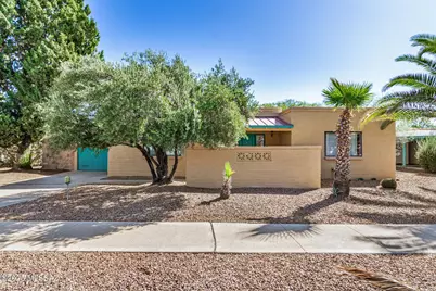 741 S Abrego Drive, Green Valley, AZ 85614 - Photo 1