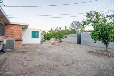 7018 E Calle Betelgeux, Tucson, AZ 85710 - Photo 41