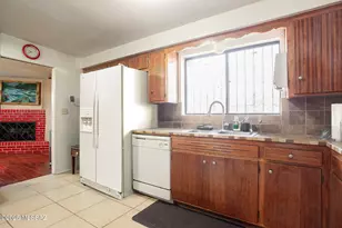 7018 E Calle Betelgeux, Tucson, AZ 85710 - Photo 21