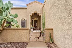 12685 N Running Coyote Dr, Tucson, AZ 85755 - Photo 3