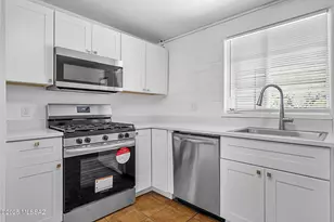 344 S Paseo Pena, Green Valley, AZ 85614 - Photo 1