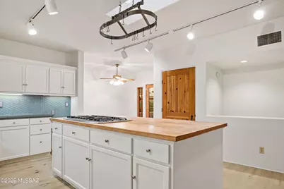 5400 N Via Celeste, Tucson, AZ 85718 - Photo 17