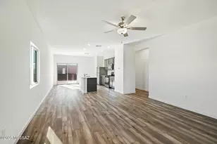 7690 S Wild Pr Dr, Tucson, AZ 85757 - Photo 3