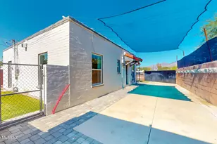 4144 E Desert Pl, Tucson, AZ 85712 - Photo 29