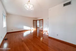 2220 S Tree Moss Ave, Tucson, AZ 85710 - Photo 7