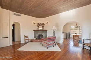 5301 E Fort Lowell Rd, Tucson, AZ 85712 - Photo 1