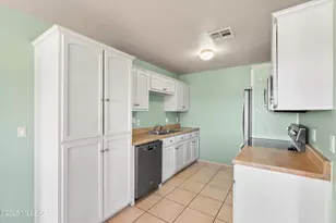 1448 N Calle Futura, Oracle, AZ 85623 - Photo 9