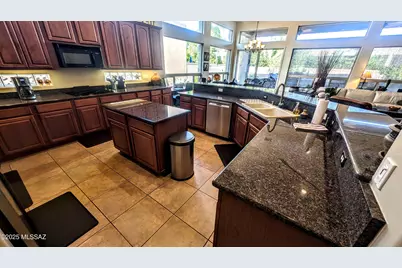 13816 N Topflite Drive, Oro Valley, AZ 85755 - Photo 17