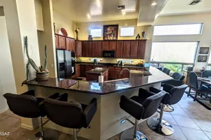 13816 N Topflite Dr, Oro Valley, AZ 85755 - Photo 9