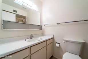 432 E Los Rincones, Green Valley, AZ 85614 - Photo 23